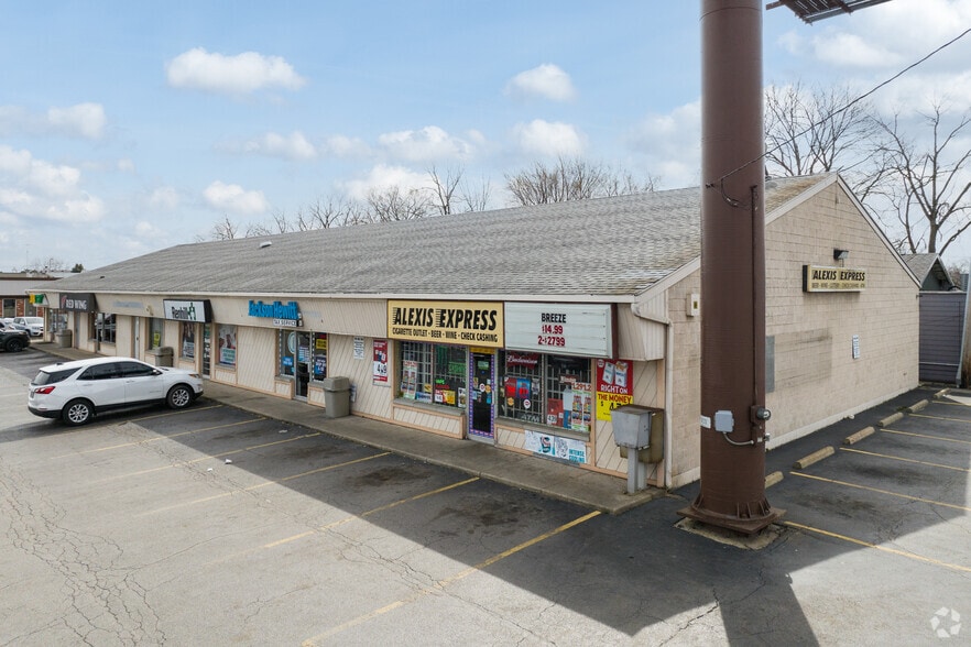 More Photos Of 20-24 E Alexis Rd, Toledo Freestanding For Lease
