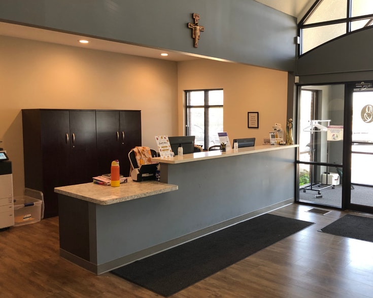 More Photos Of 9835 Auburn Rd, Fort Wayne Medical For Sale