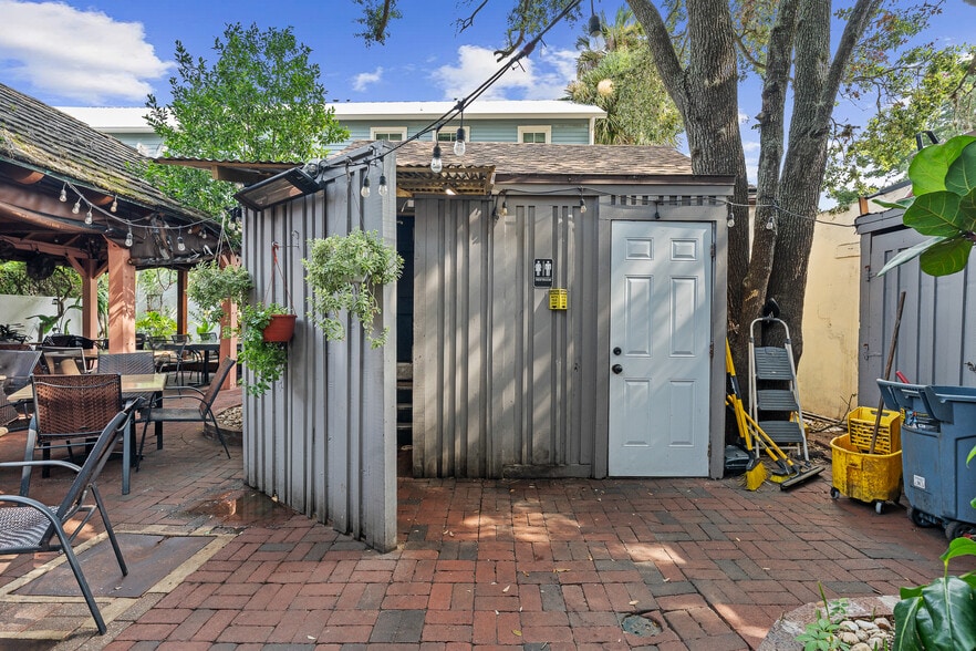 More Photos Of 22 Hypolita St, Saint Augustine Restaurant For Sale