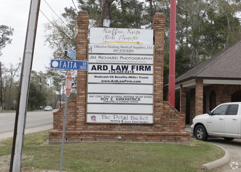 More Photos Of 3707 Fatta Dr, Dickinson Medical For Lease