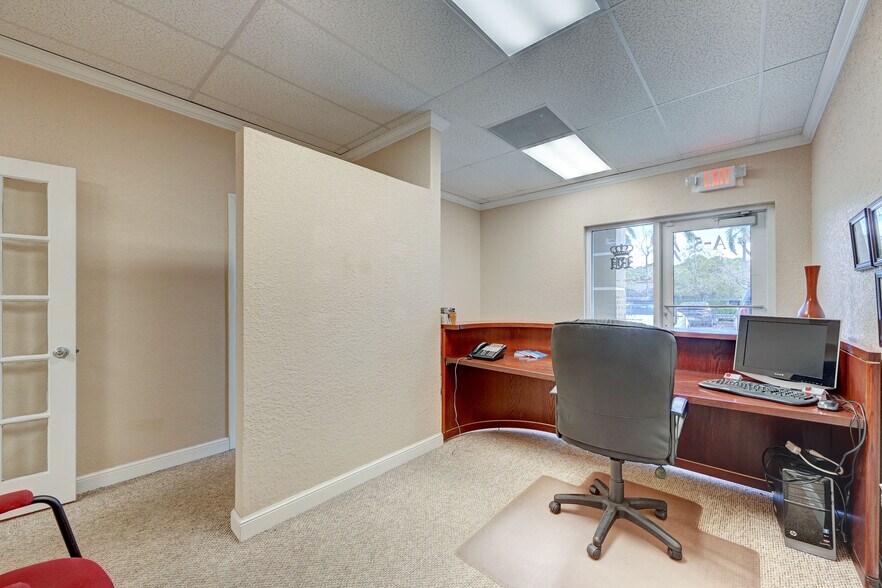 More Photos Of 4851 W Hillsboro Blvd, Coconut Creek Office For Sale