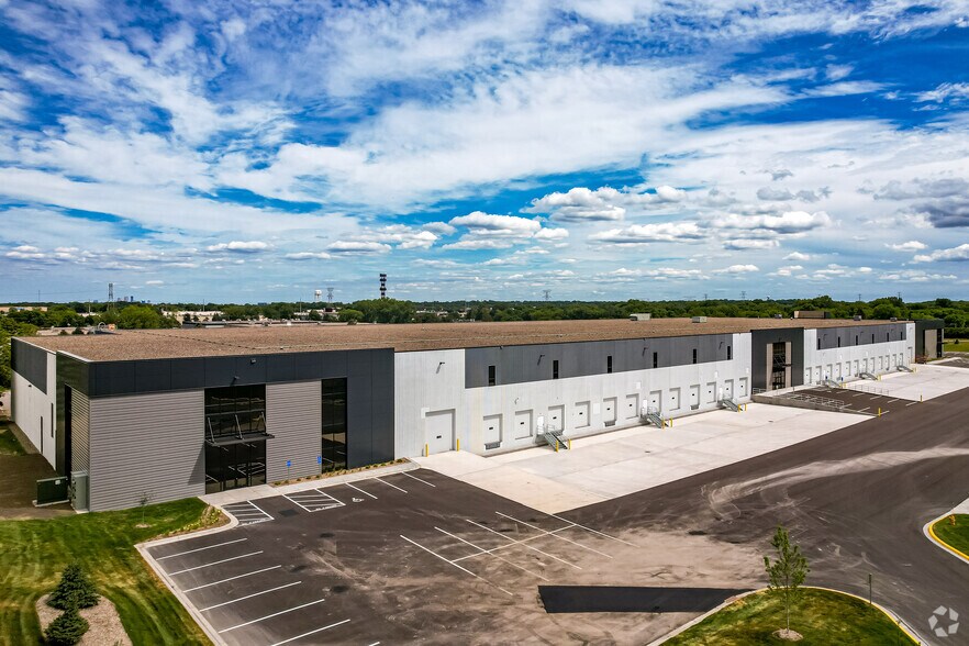 More Photos Of 14600 21st Ave N, Plymouth Warehouse For Lease