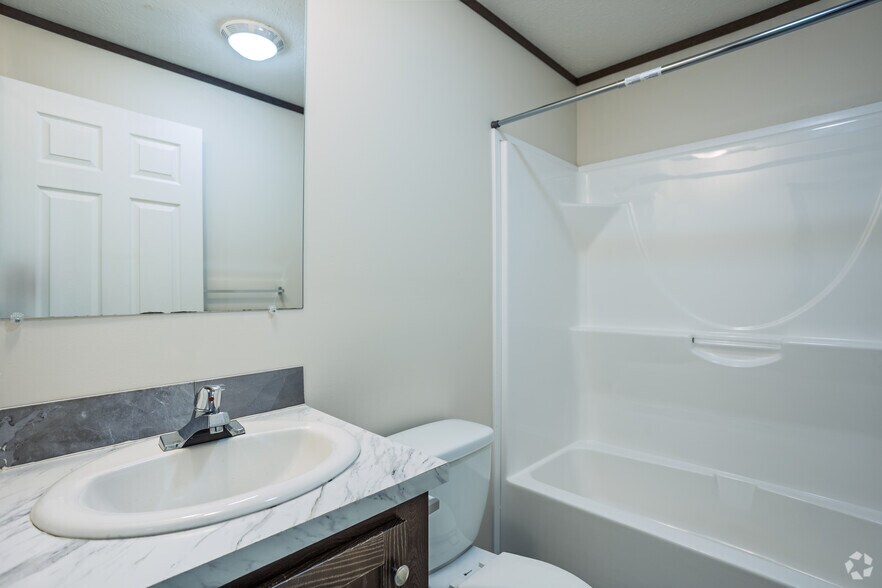 More Photos Of 2600 University Ave, Williston Manufactured Housing Mobile Home Park For Sale