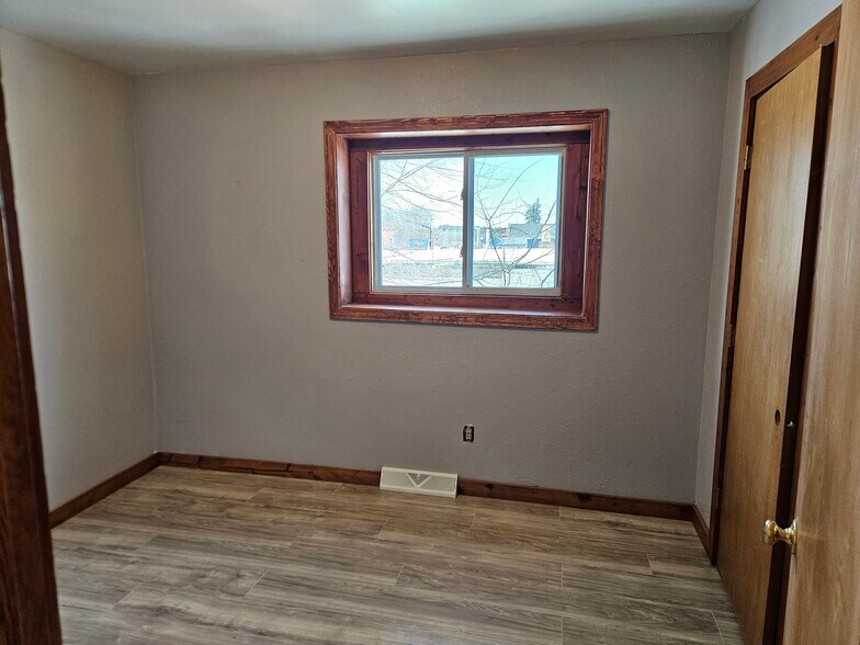 More Photos Of 624 Central Ave, Florence Storefront Retail Residential For Sale