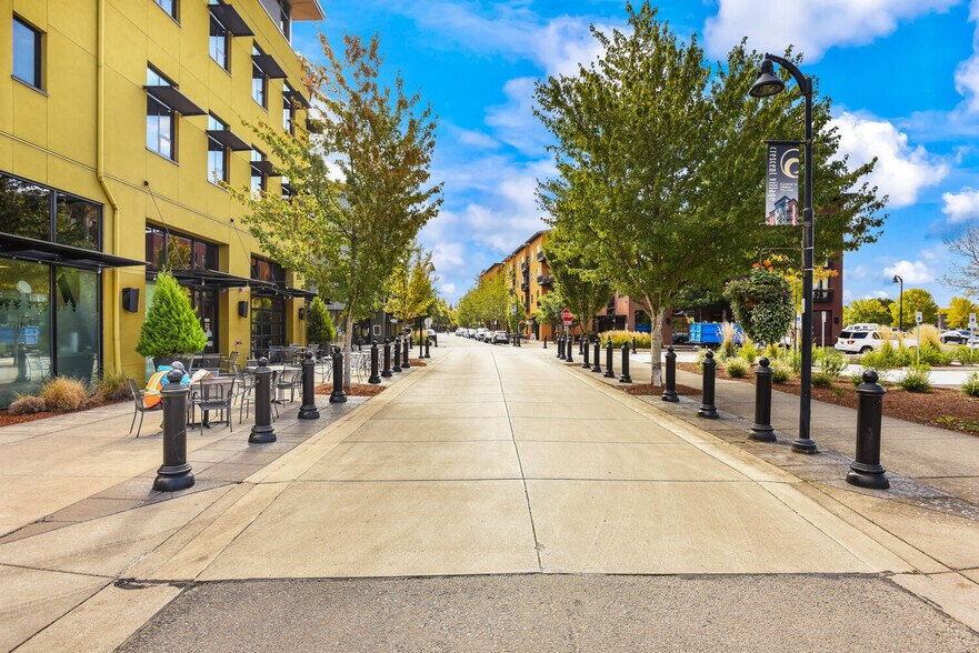 More Photos Of 2733 Shadow View Dr, Eugene Apartments For Lease