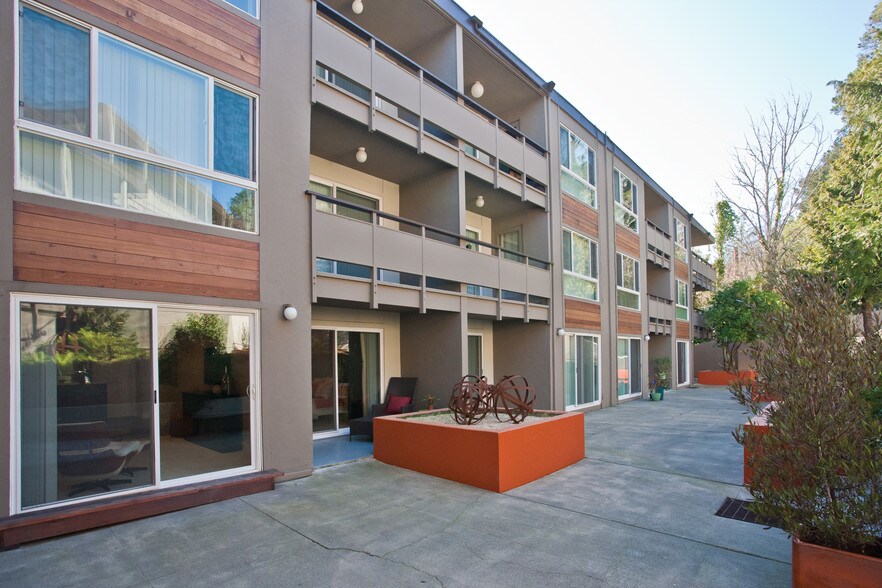 More Photos Of 396 Pine Hill Rd, Mill Valley Apartments For Sale