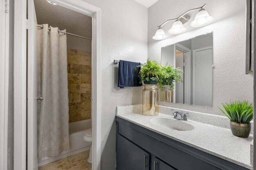 More Photos Of 5455 Timber Creek Place Dr, Houston Apartments For Sale