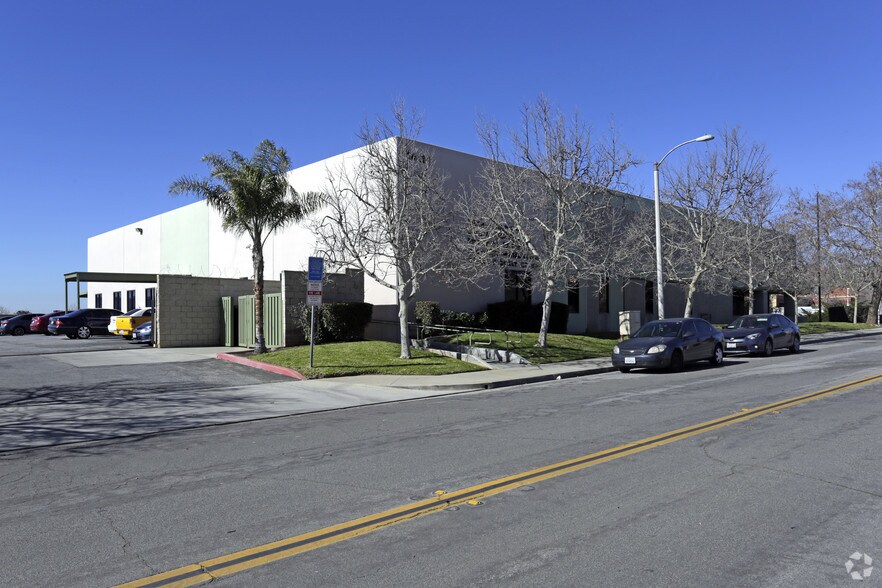 More Photos Of 14114 Business Center Dr, Moreno Valley Medical For Lease