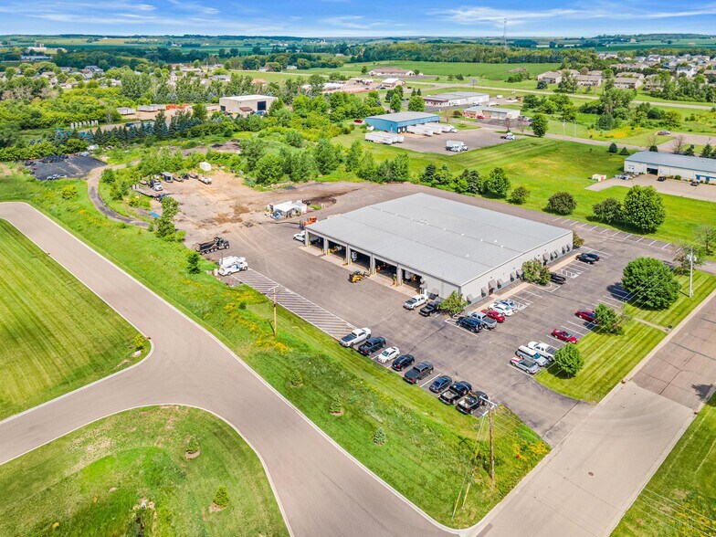 Primary Photo Of 671-675 Grupe St, Roberts Warehouse For Sale