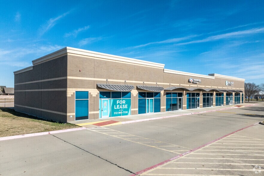 More Photos Of 5501 Gordon Smith Dr, Rowlett Medical For Lease