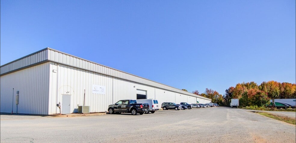 More Photos Of 9312 Madison Blvd, Madison Warehouse For Lease