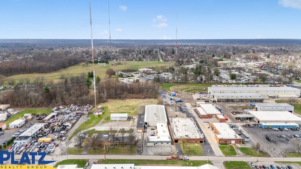 More Photos Of 4030 Simon Rd, Youngstown Manufacturing For Sale