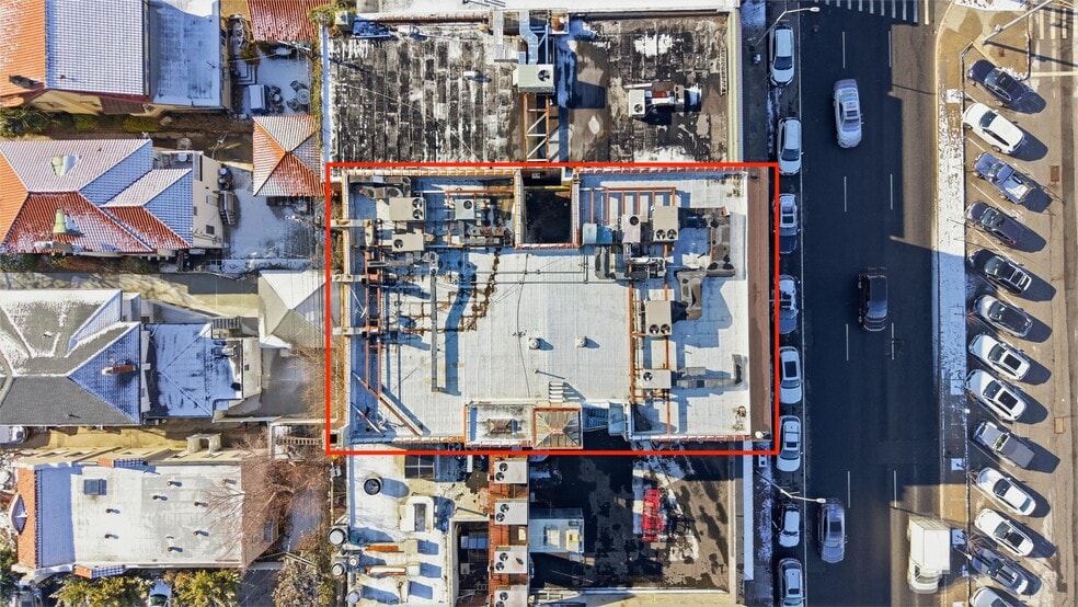 More Photos Of 20 W Park Ave, Long Beach Storefront Retail Office For Sale