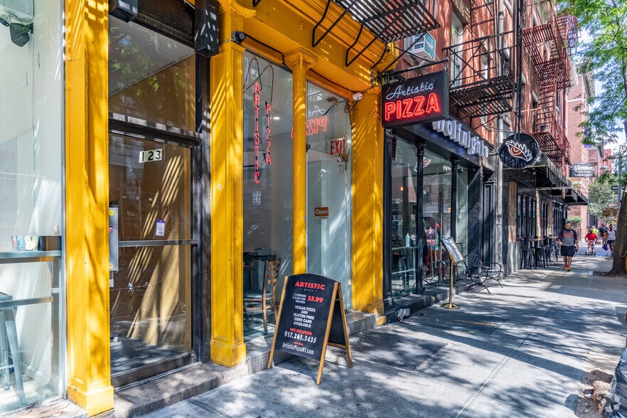 More Photos Of 123 W Third St, New York Apartments For Lease