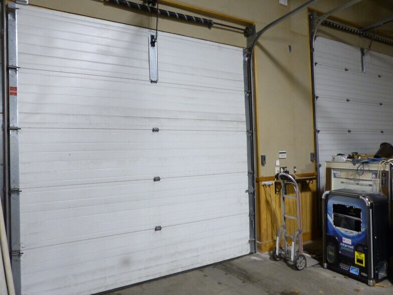 More Photos Of 180 Independence Ave, Quincy Freestanding For Sale