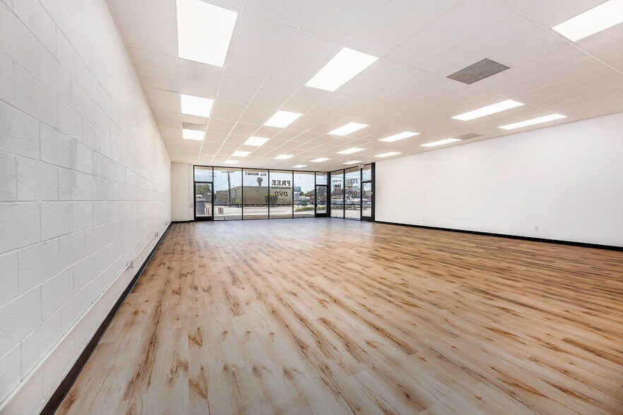 More Photos Of 14760-14772 Bellflower Blvd, Bellflower Unknown For Lease