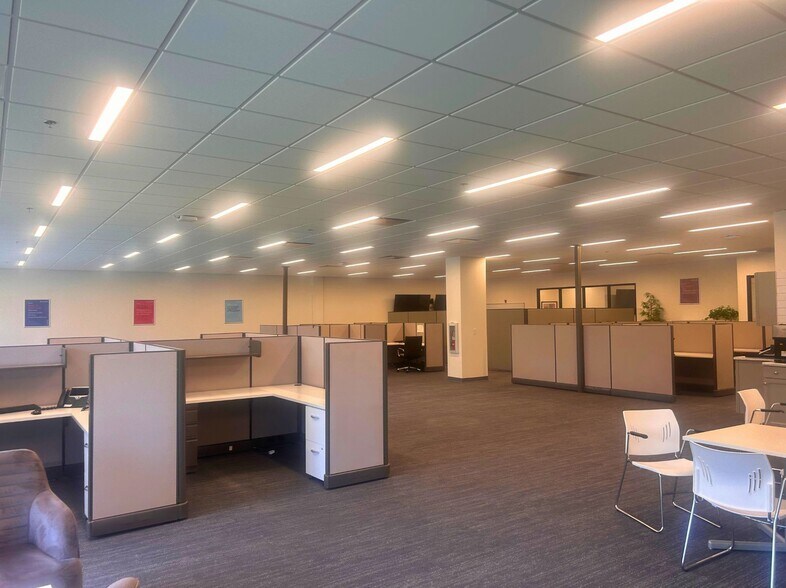 More Photos Of 1 Quality Way, Fletcher Warehouse For Lease