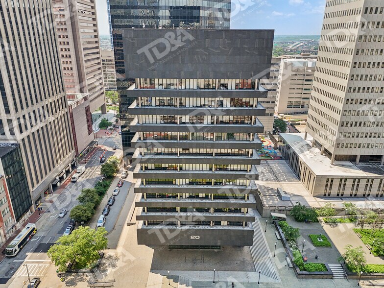 More Photos Of 20 S Charles St, Baltimore Office For Lease