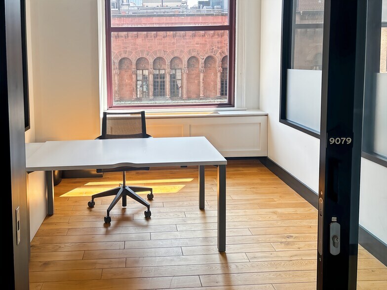 More Photos Of 5113 S Harper Ave, Chicago Coworking Space