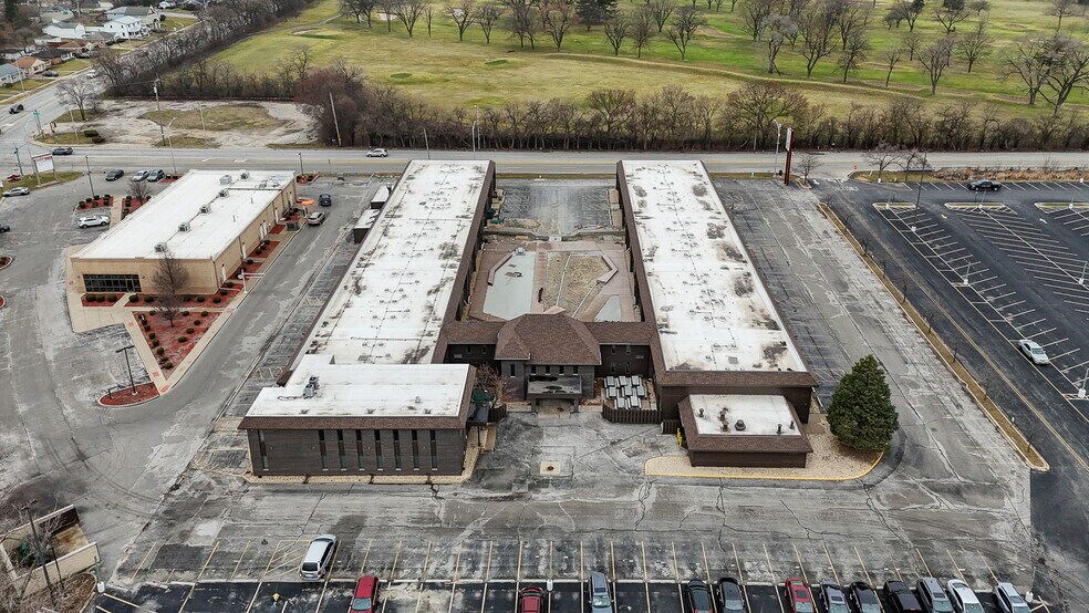 More Photos Of 17430 Dixie Highway, East Hazel Crest Healthcare For Sale