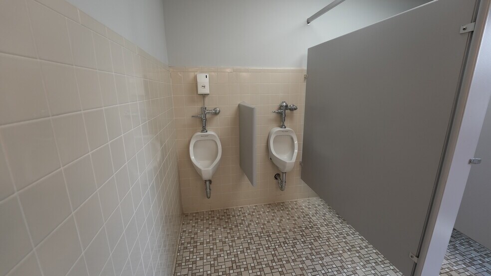 More Photos Of 1281 Ebenezer Rd, Rock Hill Office For Lease