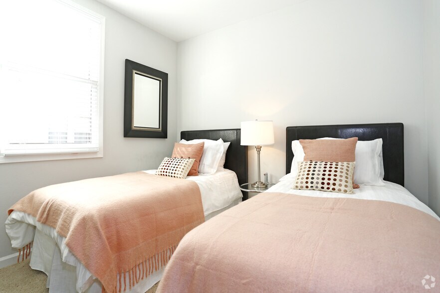 More Photos Of 1797-1801 Shattuck Ave, Berkeley Apartments For Lease