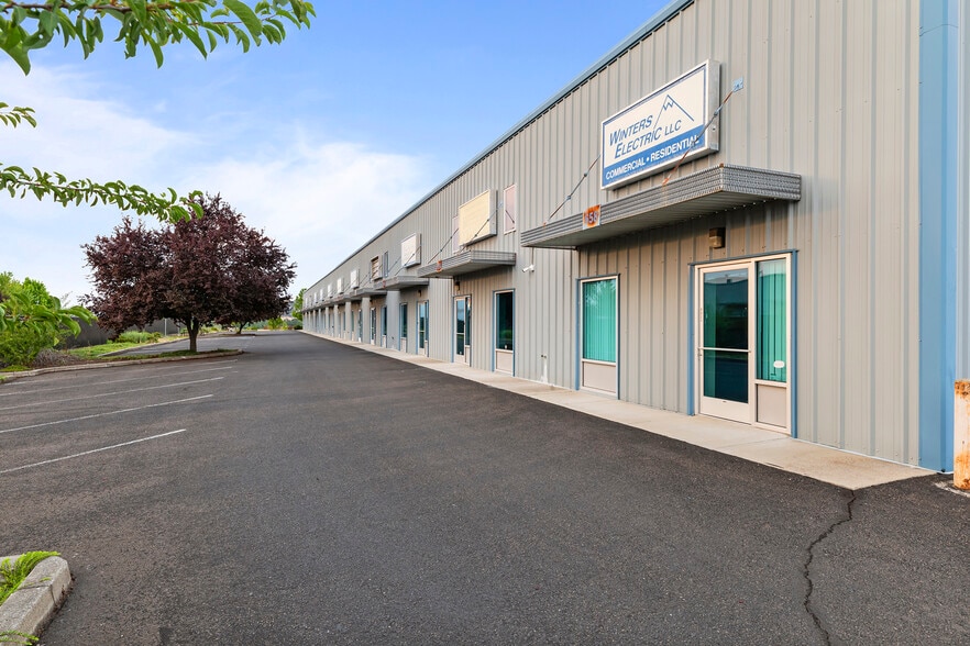 More Photos Of 658 Dutton rd, Eagle Point Service For Sale