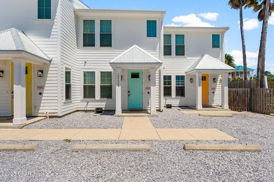More Photos Of 10609 Parkhill Cir, Panama City Beach Apartments For Sale
