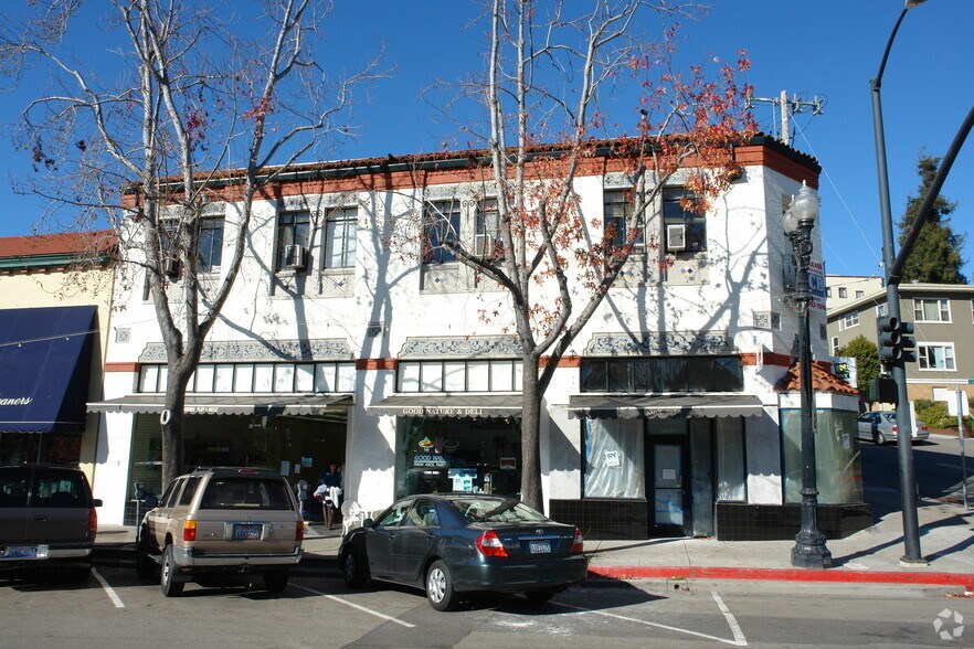 More Photos Of 585 Mandana Blvd, Oakland Office For Lease