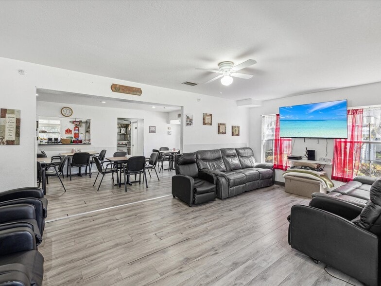 More Photos Of 1055 Philippe Pky, Safety Harbor Assisted Living For Sale