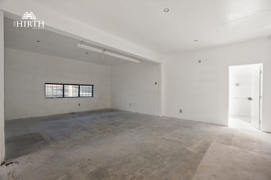 More Photos Of 1206 E Slauson Ave, Los Angeles Warehouse For Sale