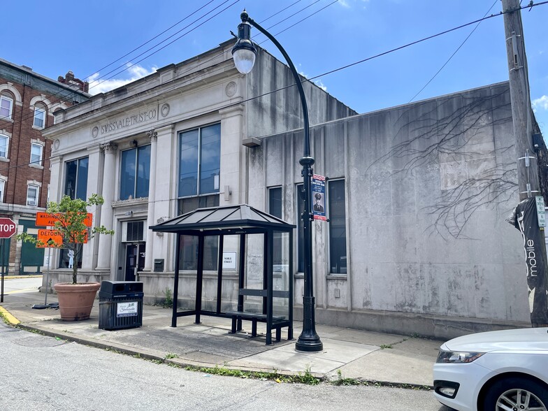 More Photos Of 2014-2016 Noble St, Swissvale Office For Sale