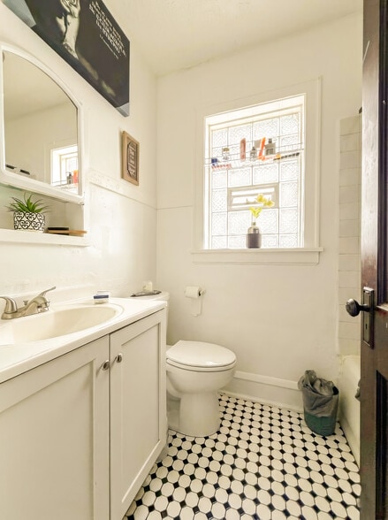 More Photos Of 1054 S. Mason, Chicago Apartments For Sale