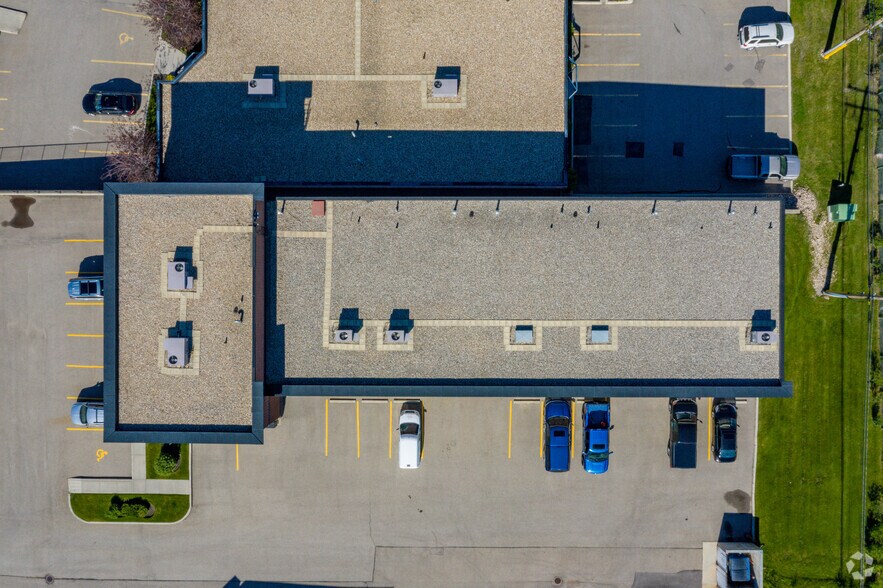 More Photos Of 3170 114th Ave S, Calgary Warehouse For Lease