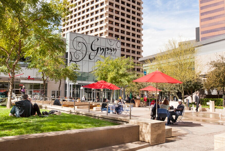 More Photos Of 1 E Washington St, Phoenix Office For Lease