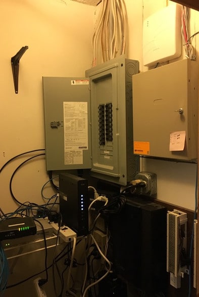 More Photos Of 903 Constitution Blvd, Beaver Falls Office For Lease