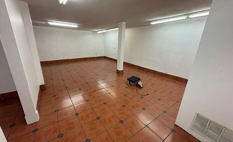 More Photos Of 4407 I-35 Fwy, San Antonio Unknown For Lease