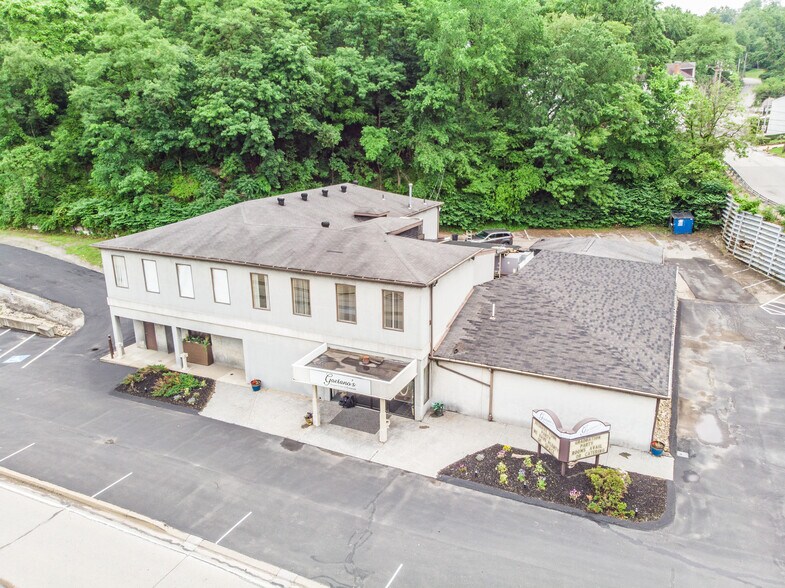 More Photos Of 1617 Banksville Rd, Pittsburgh Restaurant For Sale