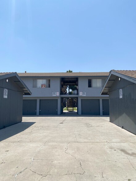 More Photos Of 3750 Franklin Ave, Fullerton Apartments For Sale