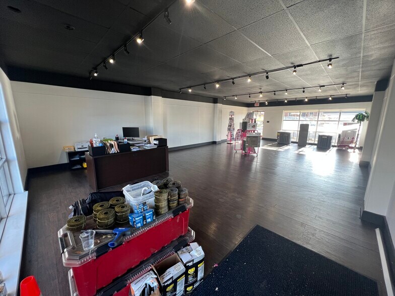 More Photos Of 103-111 N 2nd St, North Wales General Retail For Lease