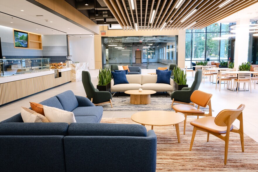 More Photos Of 5600 Headquarters Dr, Plano Office For Lease