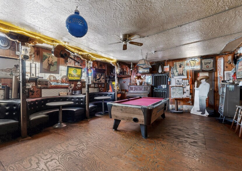 More Photos Of 955 S Camino Del Pueblo, Bernalillo Bar For Sale