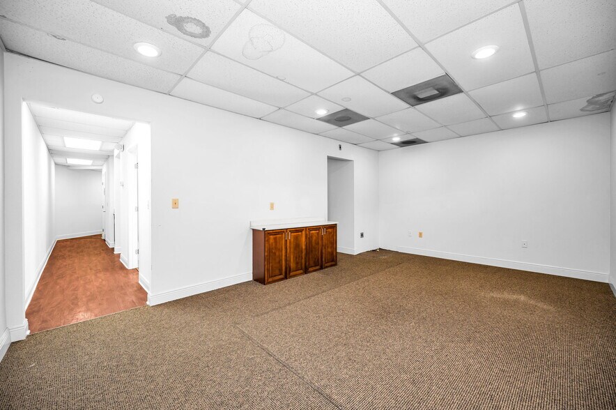 More Photos Of 4021 Central Ave, Saint Petersburg Medical For Lease