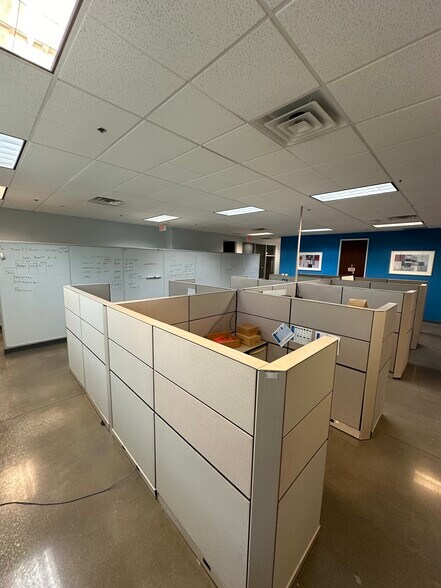 More Photos Of 3301 Matrix Dr, Richardson Research And Development For Sale