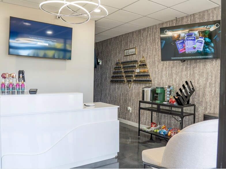 More Photos Of 4408-4414 Gary Ave, Fairfield Storefront For Sale