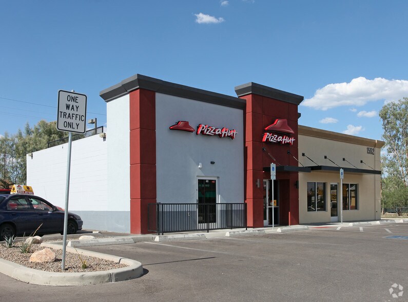 More Photos Of 1502 W St Marys Rd, Tucson Fast Food For Sale