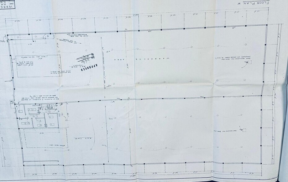 More Photos Of 8080-8100 NW 33rd St, Doral Warehouse For Lease