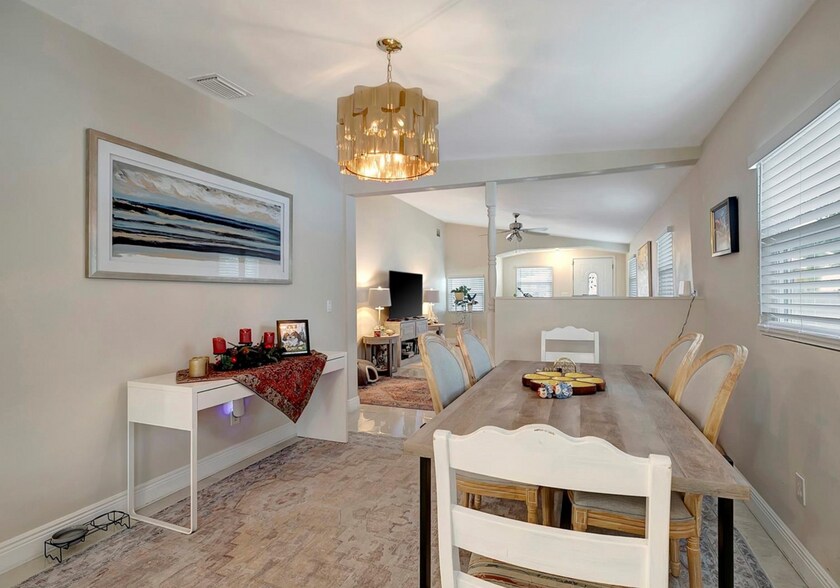 More Photos Of 8413 N Hamner Ave, Tampa Apartments For Sale