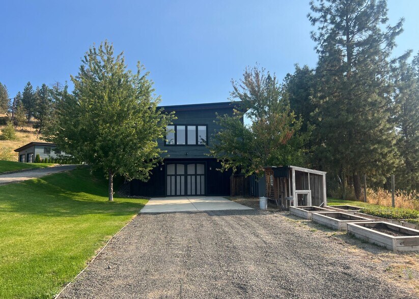 Primary Photo Of 17323 N Lower Greenbluff Rd, Colbert Land For Sale