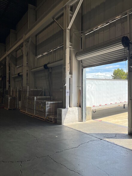 More Photos Of 261-299 S Vasco Rd, Livermore Warehouse For Lease